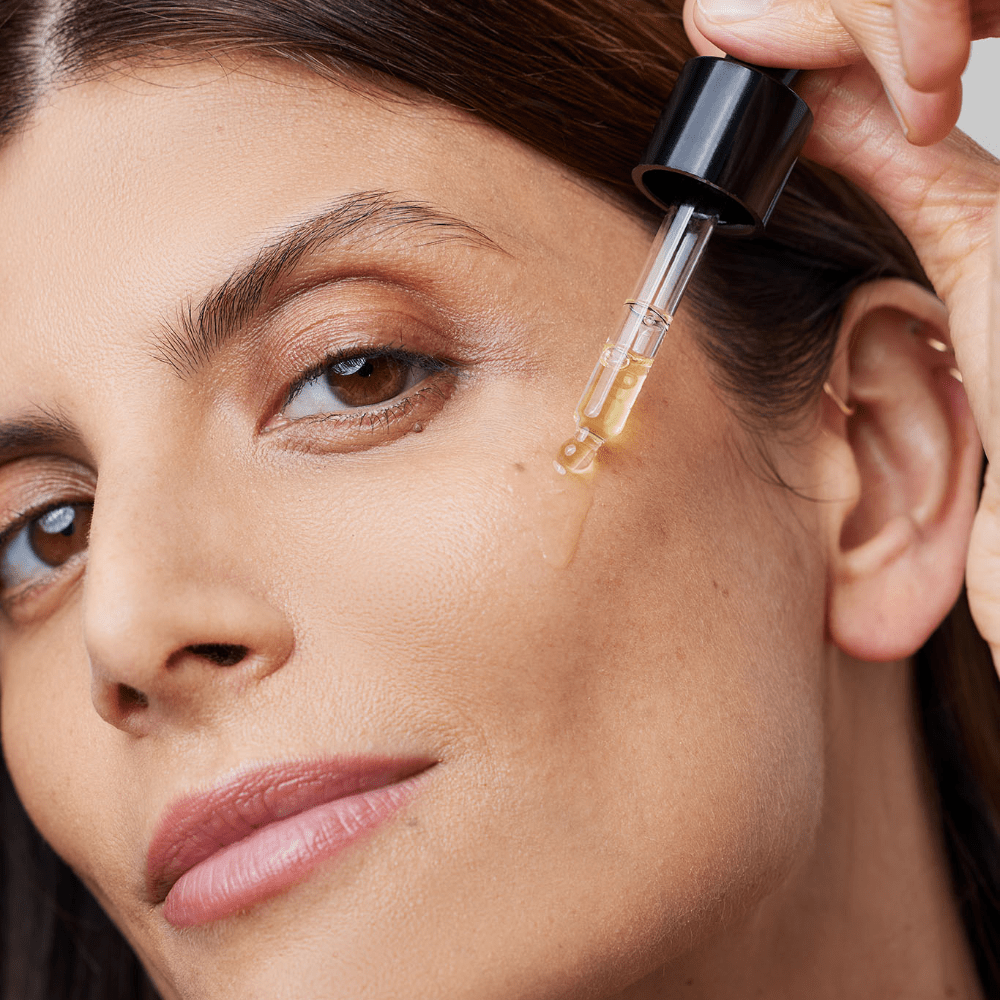 CODAGE Paris Product Collection Face Serum Serum N°08